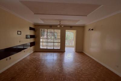 4 Bed Townhouse with En Suite in Lavington - 4