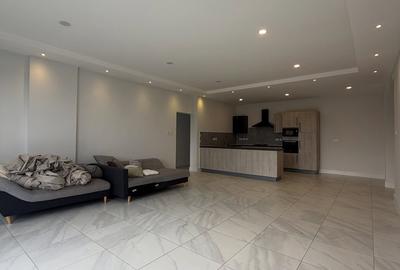 3 Bed Apartment with En Suite at Westlands - 2