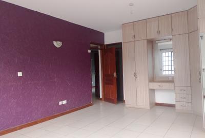 4 Bed Apartment with En Suite at Parklands