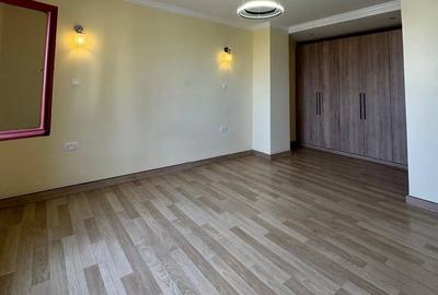 3 Bed Apartment with En Suite in Kileleshwa
