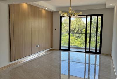 2 Bed Apartment with En Suite at Othaya Road - 2