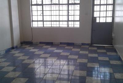 2 Bed Apartment with Parking in Parklands
