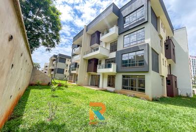 4 Bed Apartment with En Suite at Two Rivers