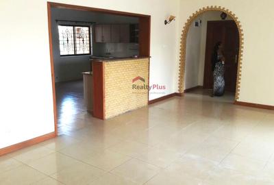 3 Bed Apartment with En Suite in Kileleshwa