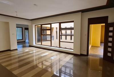 3 Bed Apartment with En Suite at Moyne Drive Nyali