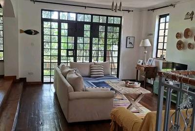 4 Bed Townhouse with En Suite in Kyuna - 3