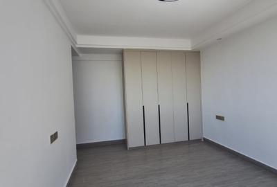 3 Bed Apartment with En Suite in Kileleshwa