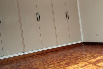 4 Bed Townhouse with En Suite in Lavington - 4
