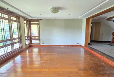4 Bed House with En Suite at Runda