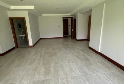 2 Bed Apartment with En Suite in Westlands Area - 4