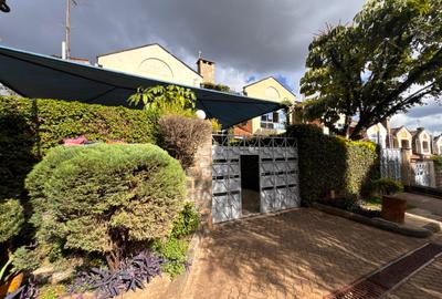 4 Bed Townhouse with En Suite in Naivasha Road