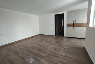 5 Bed Apartment with En Suite at General Mathenge Road - 4