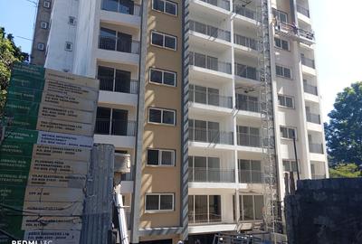 5 Bed Apartment with En Suite at Spring Valley