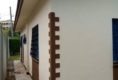 2 Bed House with En Suite at Bamburi - 3