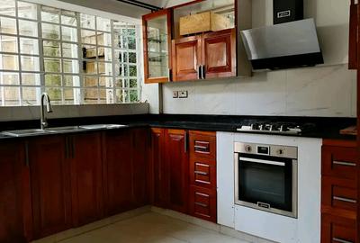 2 Bed House with En Suite at Runda