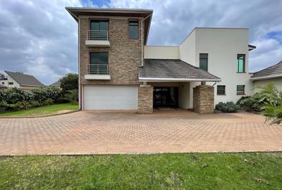 5 Bed Townhouse with En Suite in Karen