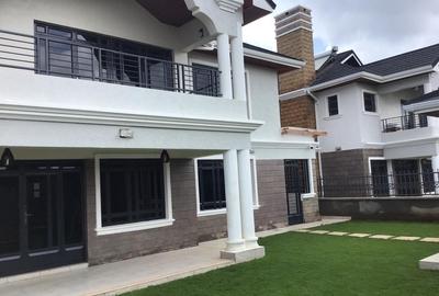 4 Bed Villa with En Suite in Kiambu Road - 2