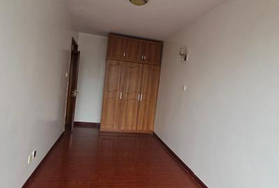2 Bed Apartment with Borehole at Kilimani