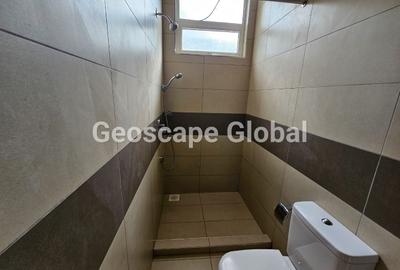 1 Bed Apartment with En Suite in Thigiri