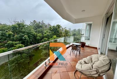 Serviced 2 Bed Apartment with En Suite in Parklands - 2