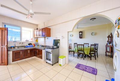 3 Bed Apartment in Kizingo