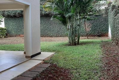 4 Bed Townhouse with En Suite in Kiambu Road
