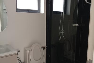 1 Bed Apartment with Swimming Pool in Kilimani - 3