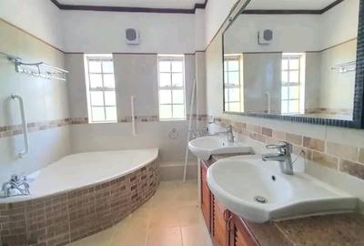 4 Bed Townhouse with En Suite at Kabete