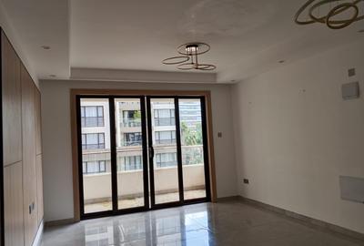 1 Bed Apartment with En Suite in Riverside