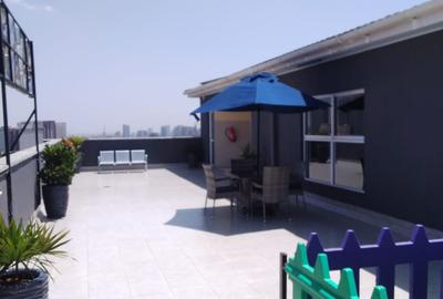 2 Bed Apartment with En Suite in Riverside - 2