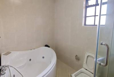 6 Bed Villa with En Suite in Karen - 4