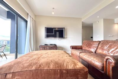 Furnished 2 Bed Apartment with En Suite in Riverside