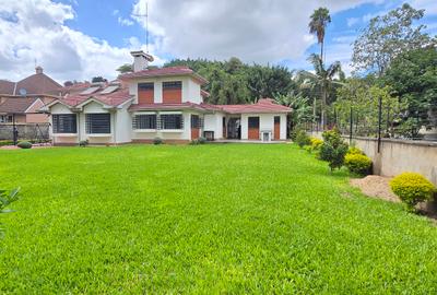 4 Bed Townhouse with En Suite at Lavington Road - 4