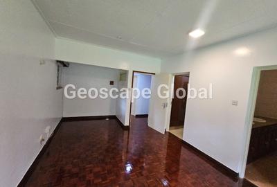 4 Bed House with En Suite in Runda