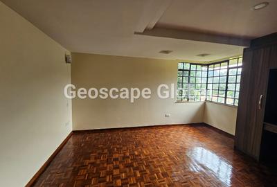 4 Bed House with En Suite in Karen