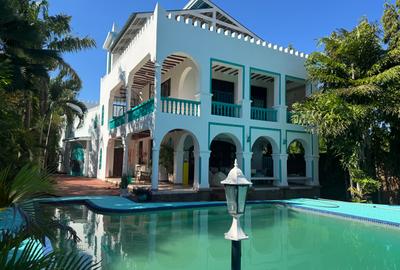 5 Bed Villa with En Suite in Mtwapa