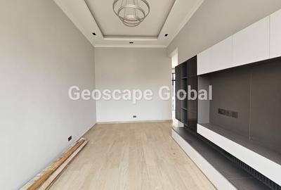 5 Bed Townhouse with En Suite in Lavington - 4