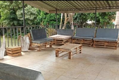 5 Bed House with En Suite in Kitisuru