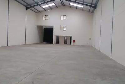 Warehouse with Parking in Eastern ByPass