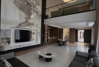 5 Bed Townhouse with En Suite in Lavington - 3