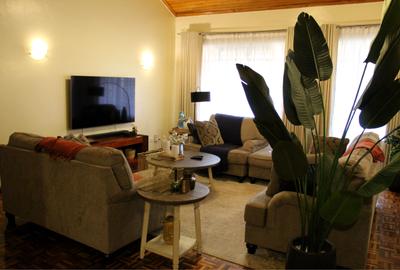 4 Bed Apartment with En Suite in Brookside - 4