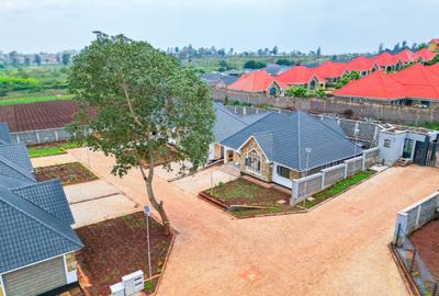 3 Bed House with En Suite in Thika Road - 2