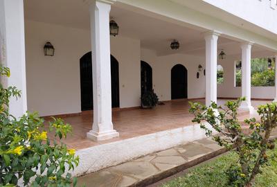 4 Bed House with En Suite in Watamu