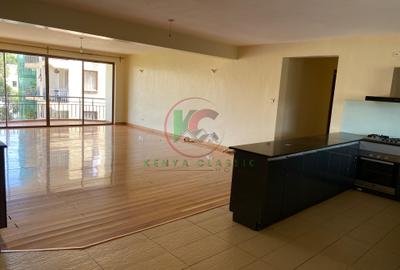 3 Bed Apartment with En Suite in Lavington