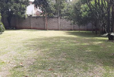 5 Bed House with En Suite in Runda