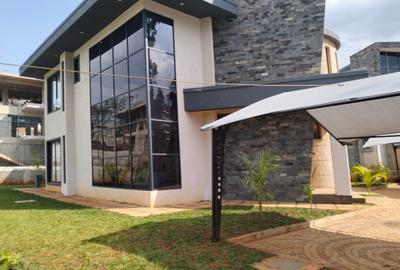 4 Bed Townhouse with En Suite in Loresho