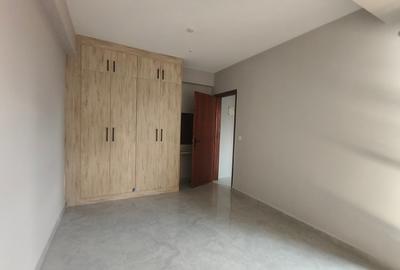 1 Bed Apartment with En Suite at School Lane - 4
