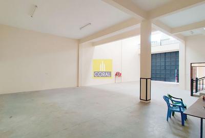 4,040 ft² Warehouse with Parking at Baba Dogo Road