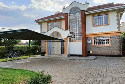 4 Bed Townhouse with En Suite at Runda Paradise - 2