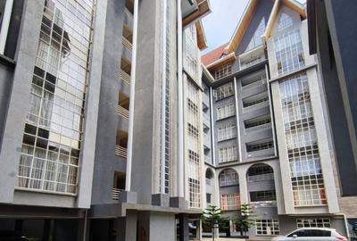 3 Bed Apartment with En Suite in Kilimani